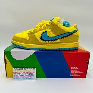 NWT 2020 NIKE SB DUNK LOW GRATEFUL DEAD OPTI YELLOW MENS SZ10 DEADSTOCK OG ALL